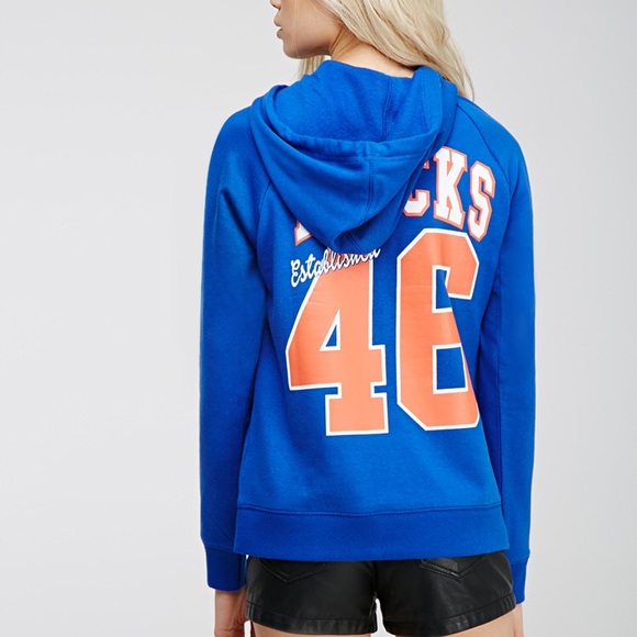 🏀 NY KNICKS HOODIE 🏀 - Picture 2 of 6